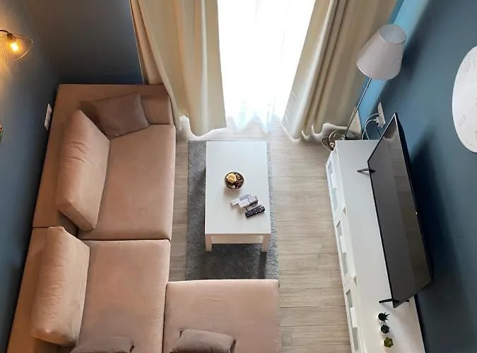 דירה Alf & Lofts לפטוקריה