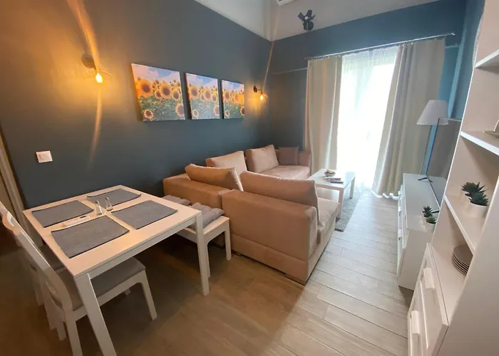 Alf & Lofts לפטוקריה