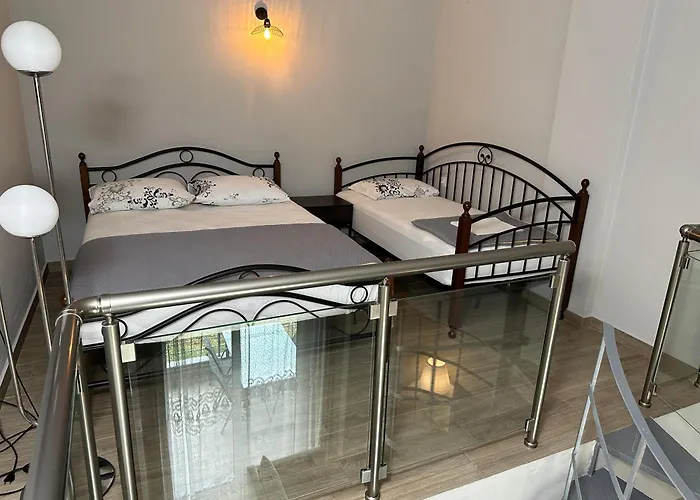 דירה Alf & Lofts לפטוקריה