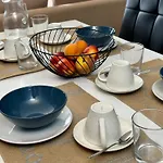 Alf & Lofts アパート レプトカリヤ